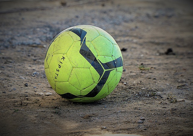 美记：公牛不会主动出击追求字母哥，倾向保留现有阵容