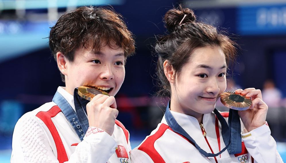 不适应防弧！林诗栋／蒯曼2-1杜达／温特！国乒2-1领先德国！