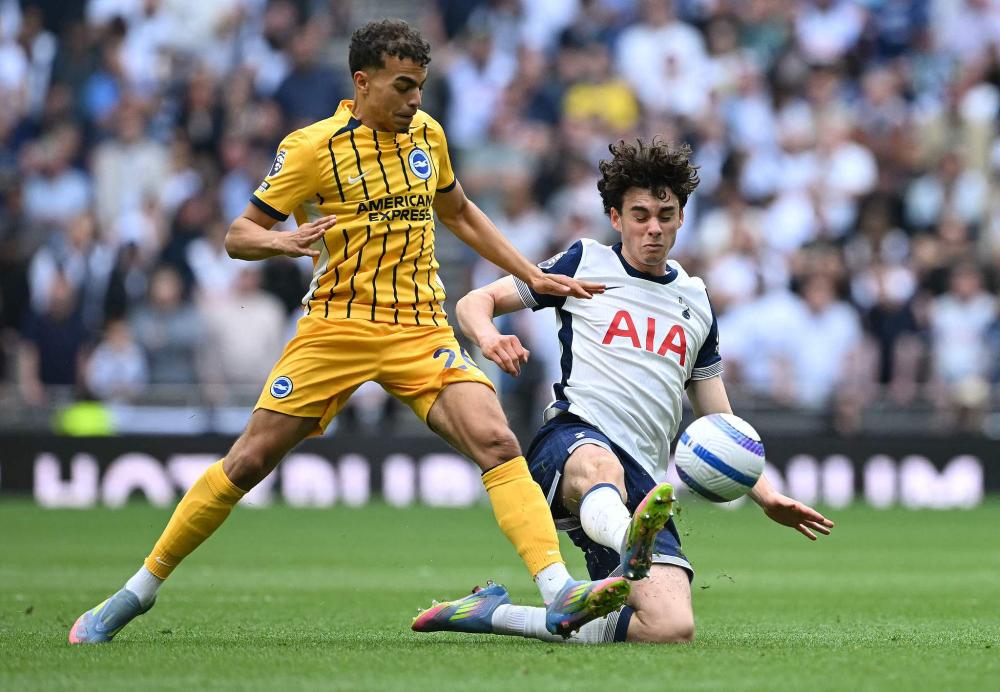 离大谱了！ 范戴克你退个锤子的退啊！利物浦1：1桑德兰！ 主队信仰只为英超